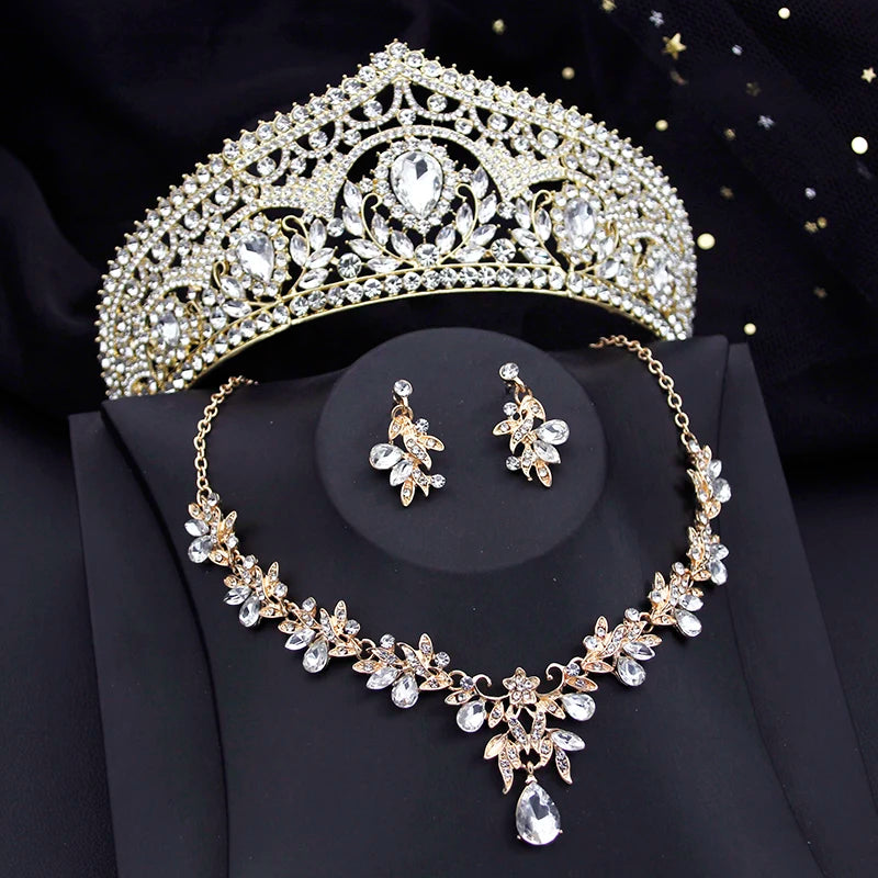 Bridal Crystal Jewellery Set | Crown, Teardrop Necklace & Earrings | Braviixx