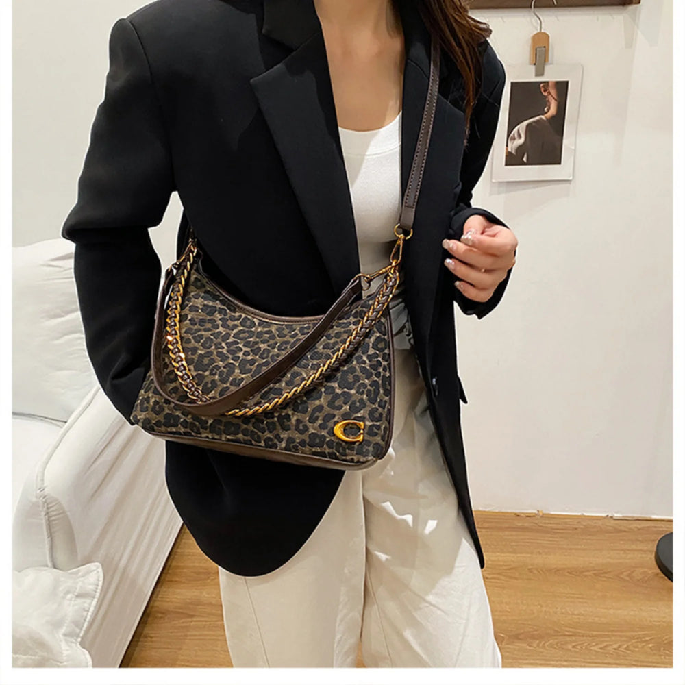 Leopard Print Shoulder Bag | Chain Detail | Braviixx