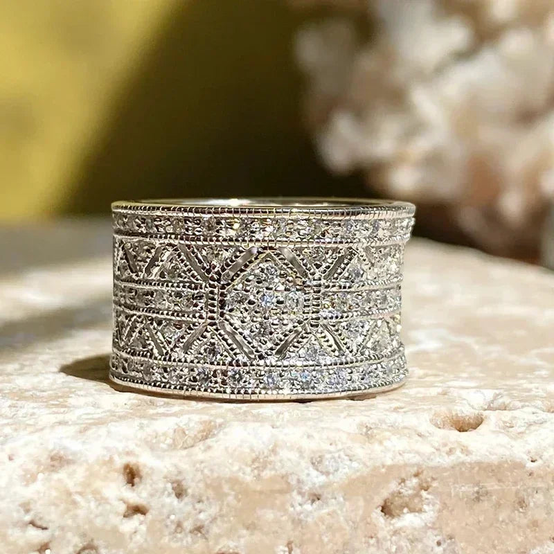 Wide Geometric Silver-Plated Ring | Braviixx