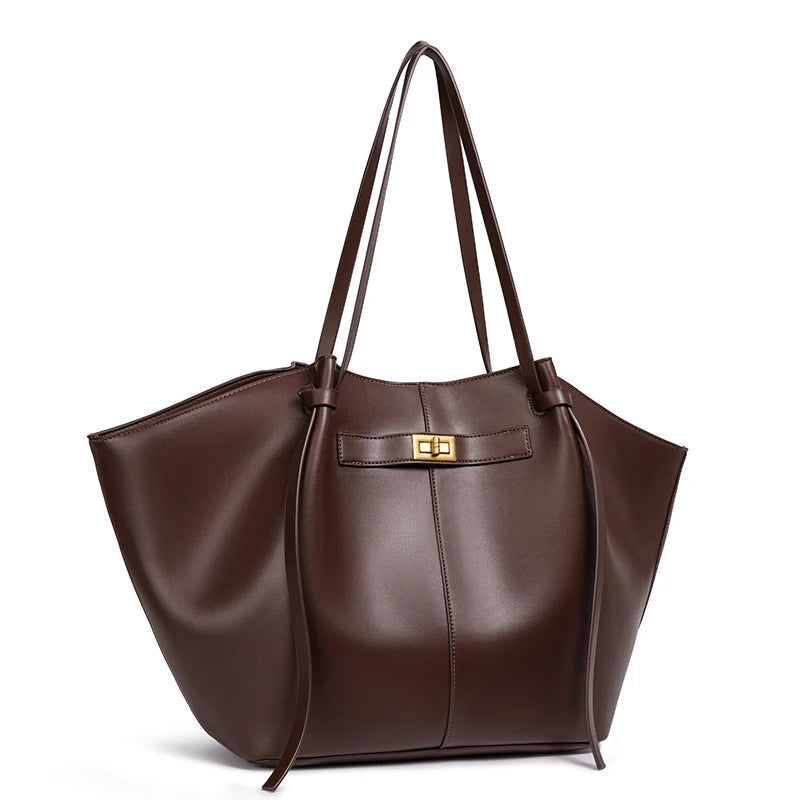 Wing-Shaped Tote Bag | Oversized PU | Braviixx