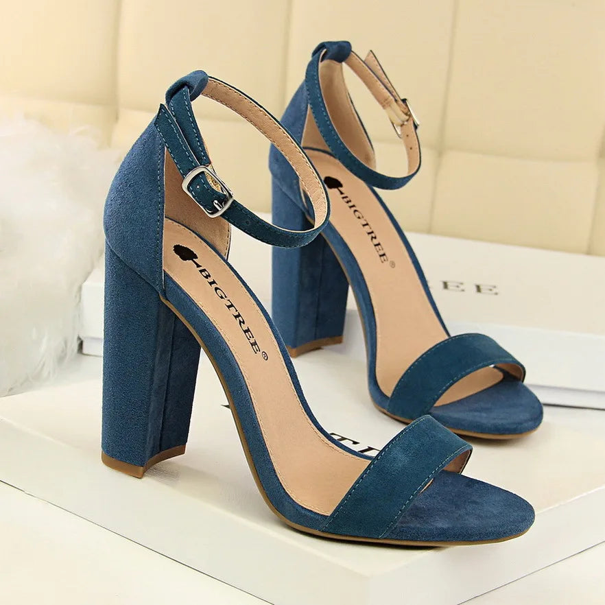Ankle-Strap Block Heel Sandals | Open-Toe Occasion Shoes | Braviixx