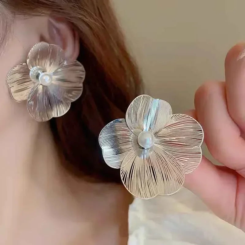 premium stainless steel statement pearl jewelry Women's earrings fashion cute earrings--Wholesale is supported