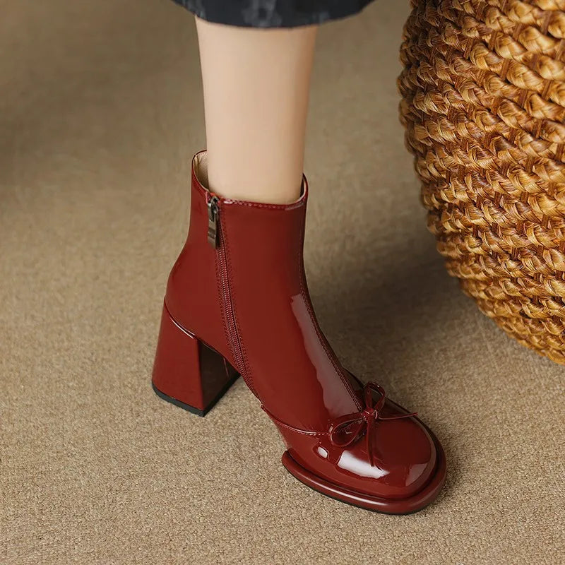 Women's Glossy Bow Ankle Boots | Chunky Heel | Braviixx